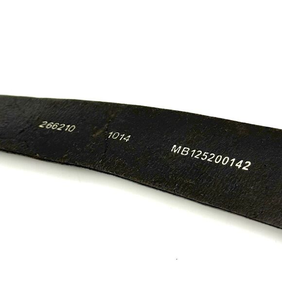 Fossil Vintage Black Leather Belt Silver Buckle - US 42 - Picture 5 of 9